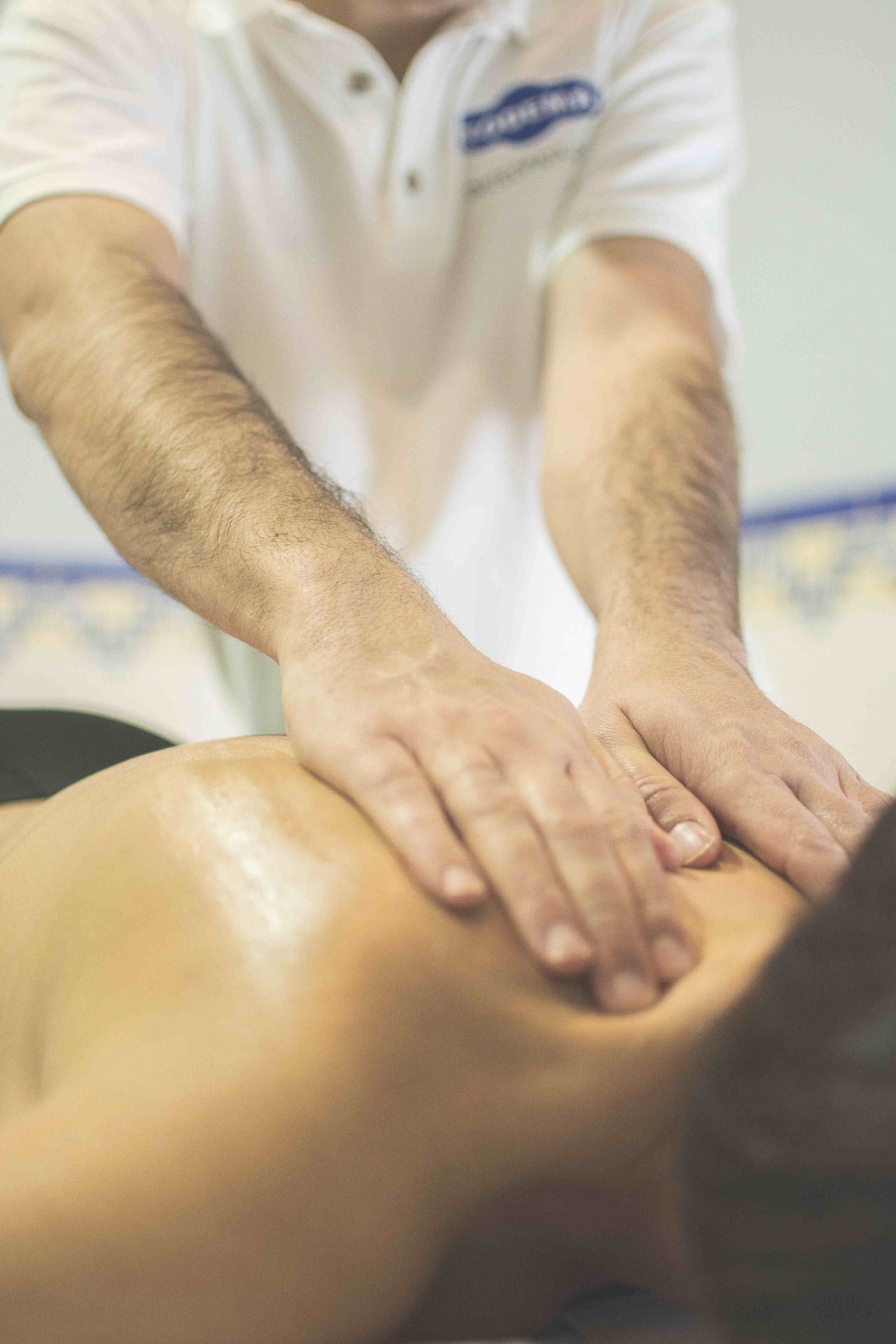 massage-gab5f60c1f_1920
